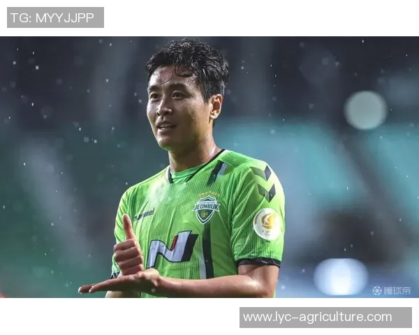 蔚山现代与水原三星今日比赛结果揭晓精彩瞬间回顾与分析